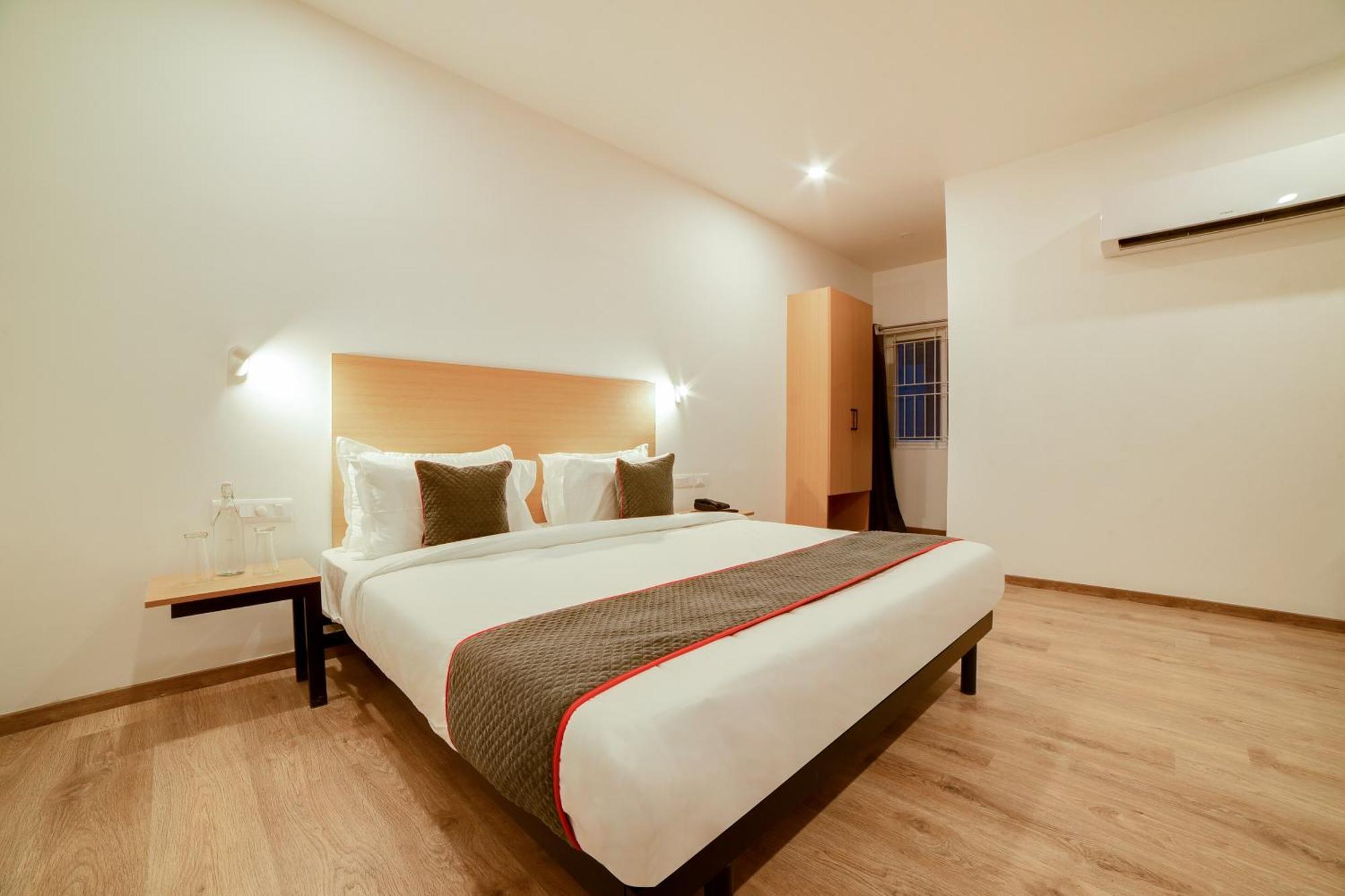 Super Townhouse Hosur Main Road Bommanahalli Near Gopalan Innovation Mall بنغالور المظهر الخارجي الصورة